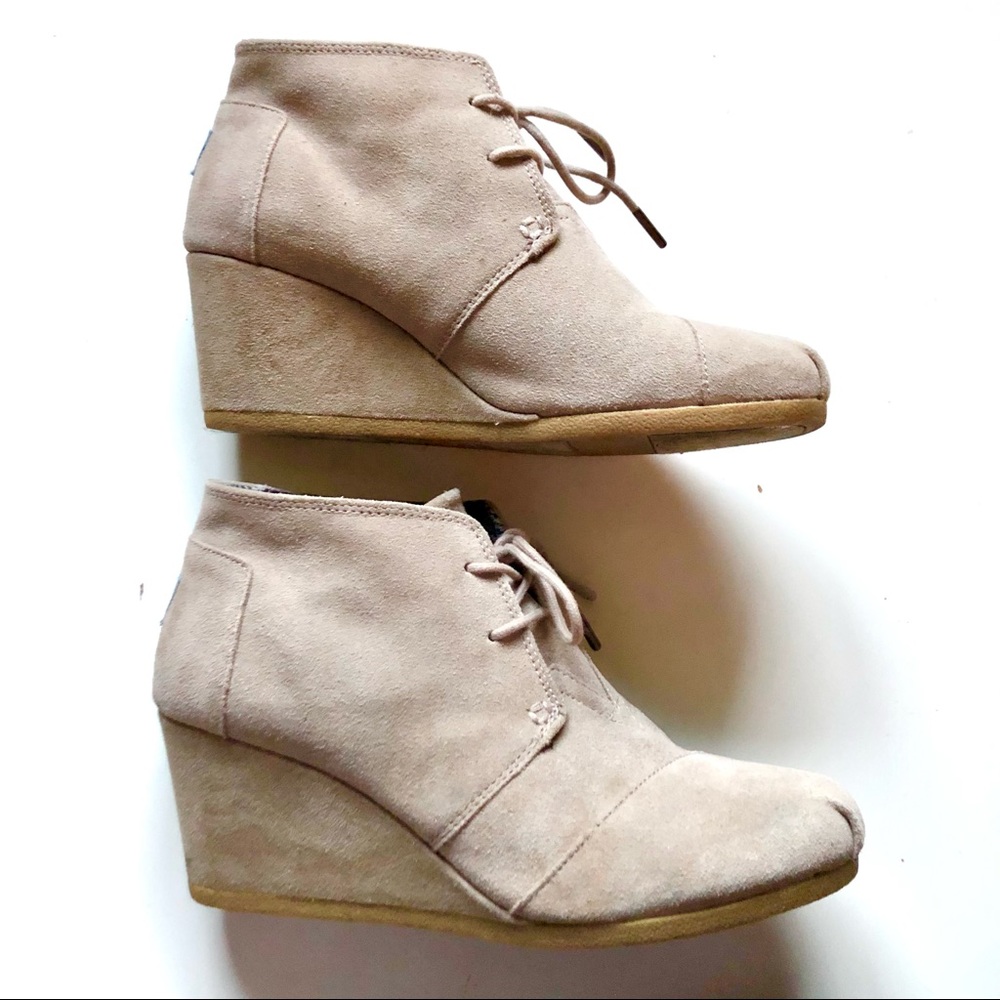 9.5 Tom’s Desert Sand Wedge, Taupe Suede EUC!